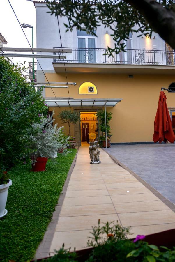 Cimitile Bocca Di Bacco Bed & Breakfast エクステリア 写真